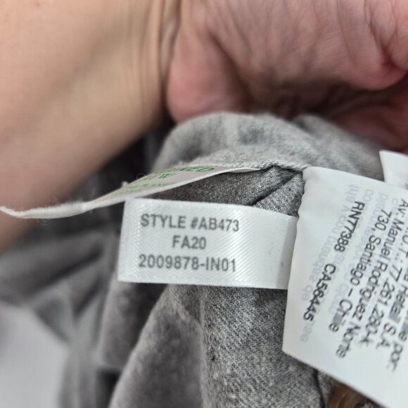 Brushed Twill Gray White J. Crew 100% Cotton Button Down Shirt Size Medium - Picture 12 of 12